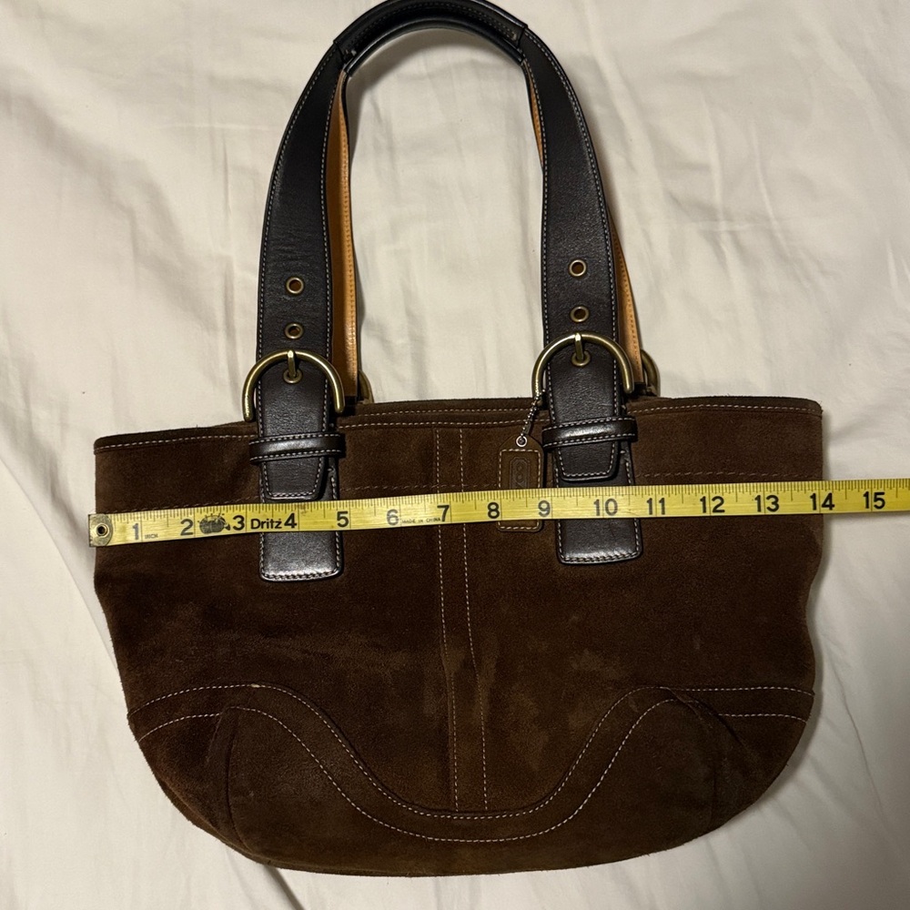 2000s Coach Soho Suede Shoulder Bag - Picture 9 of 10